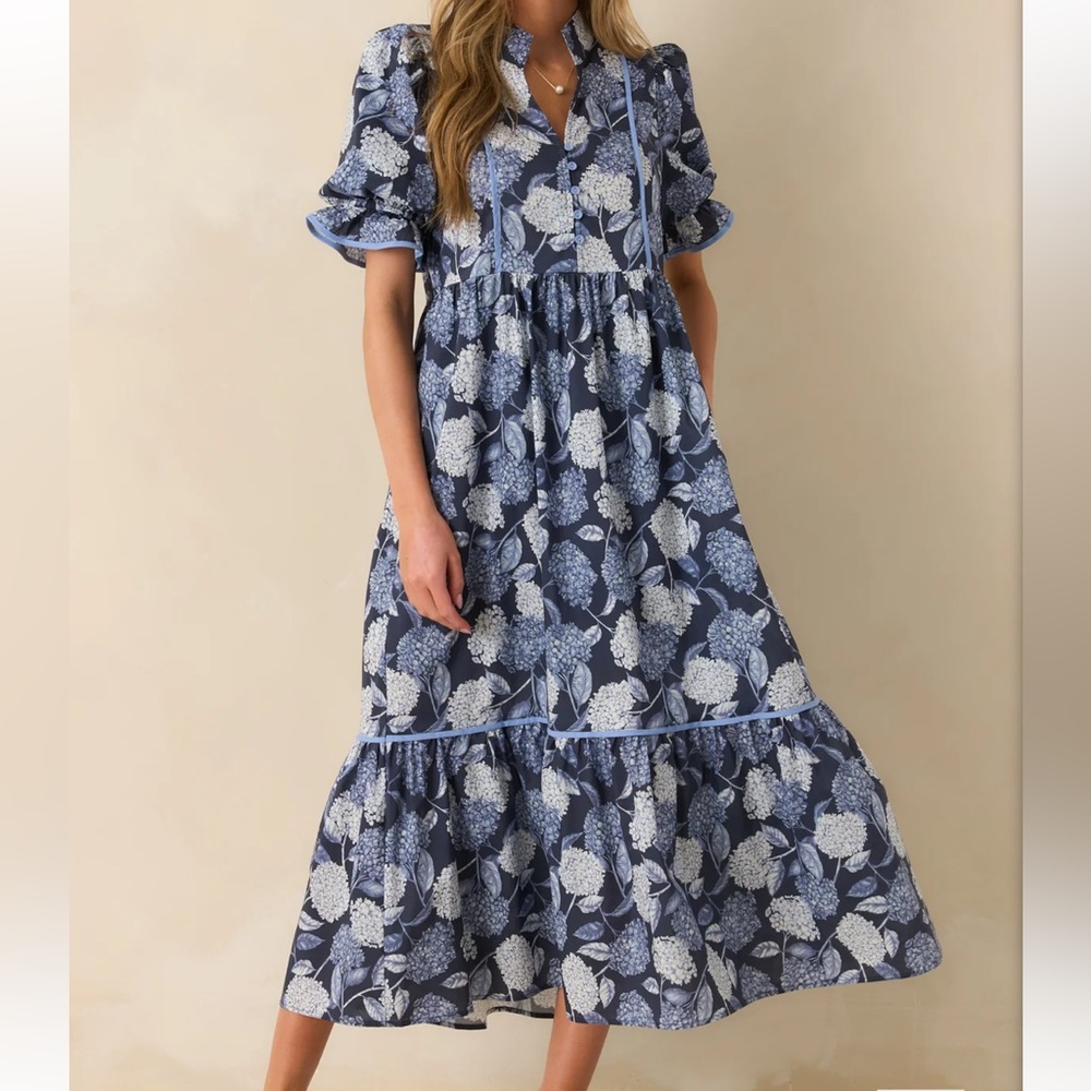 Red Dress Boutique blue hydrangea dress